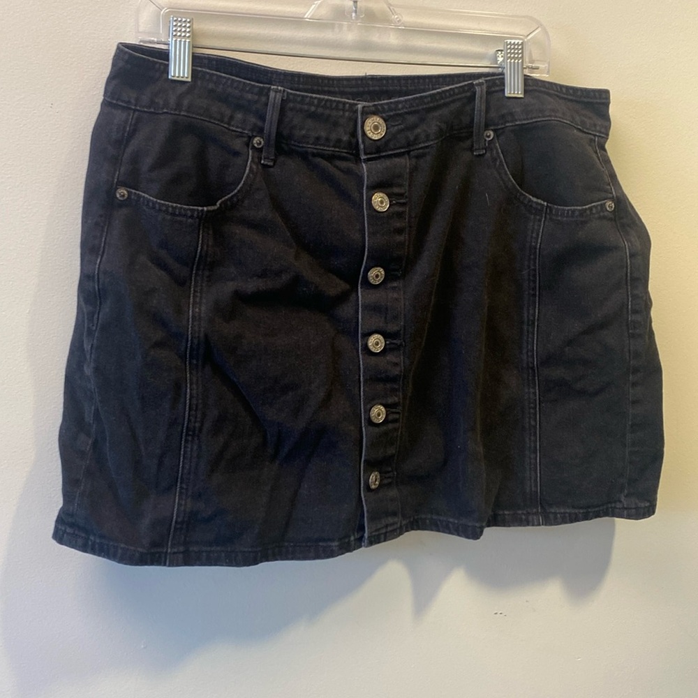 American Eagle Black jean button up skirt